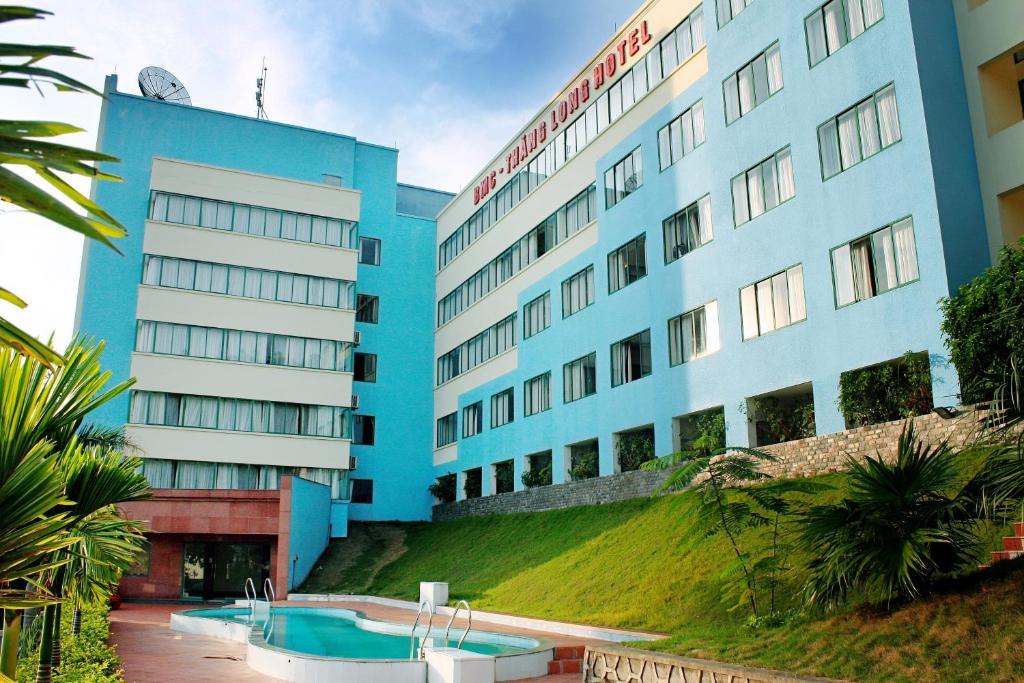 Bmc Thang Long Ha Long Bilik gambar