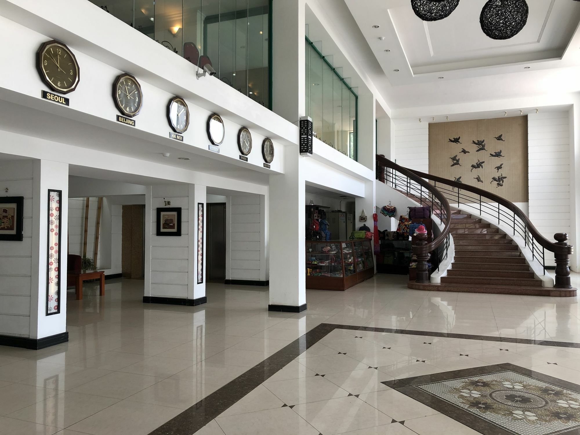 Bmc Thang Long Ha Long Luaran gambar